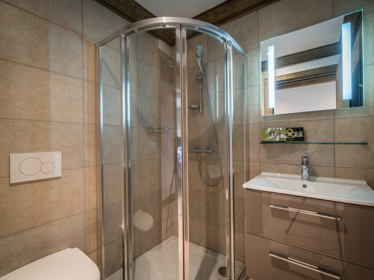 Appartement 100m² ski in-ski out, terrasse sud, 6 pers - Photo 7