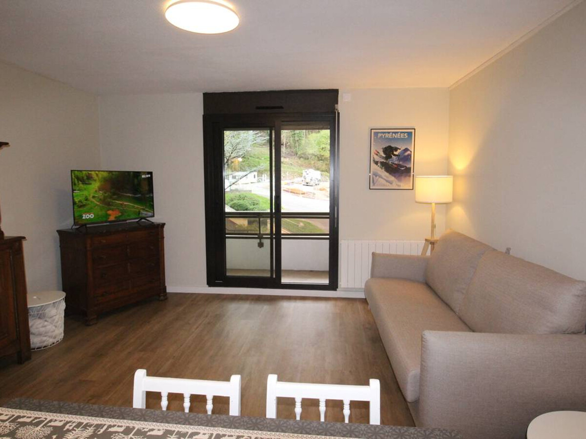 T2 rénové Bagnères-de-Luchon, balcon montagne - Photo 4