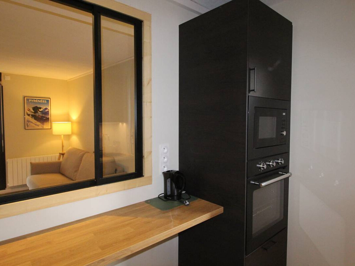 T2 rénové Bagnères-de-Luchon, balcon montagne - Photo 9
