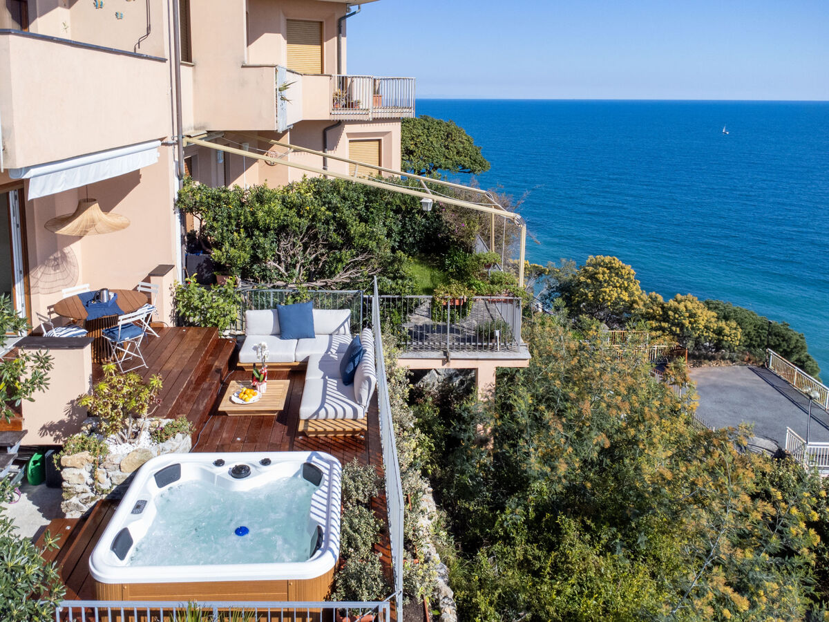 Casa Clio – Appartement rénové 6 pers., vue mer à Varazze - Photo 2