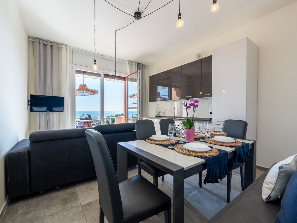 Casa Clio – Appartement rénové 6 pers., vue mer à Varazze - Photo 5