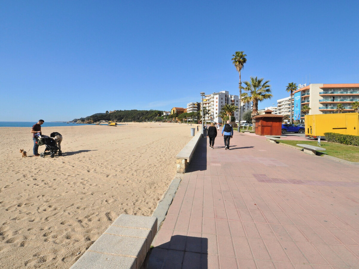 Appartement première ligne de mer, 30m plage à Lloret de Mar - Photo 27