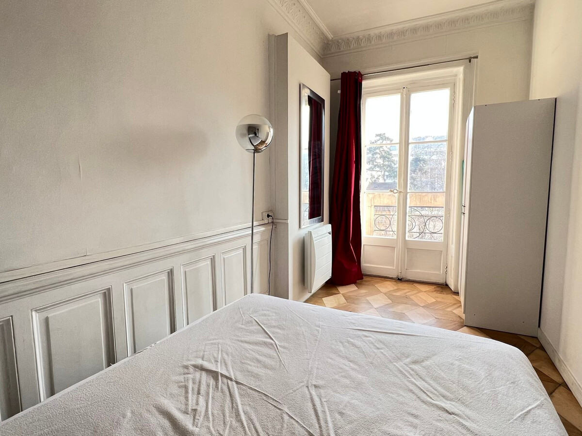 T1 moderne avec balcon au centre-ville d'Aix-les-Bains - Photo 3