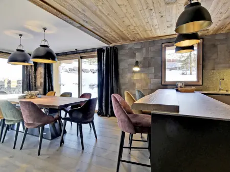 Appartement 5 chambres luxe avec spa et terrasse 108m² aux Allues : photo 2