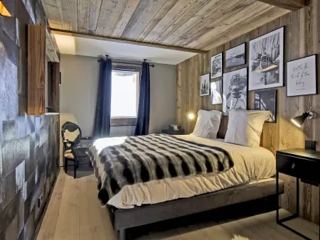 Appartement 5 chambres luxe avec spa et terrasse 108m² aux Allues : photo 13