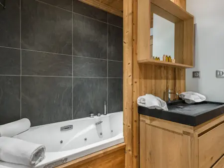 Appartement 5 pièces 8 pers. avec terrasse à Val-d'Isère : photo 9