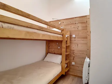 Duplex 3 pièces rénové aux Menuires, balcon sud et pistes à 100 m : photo 10