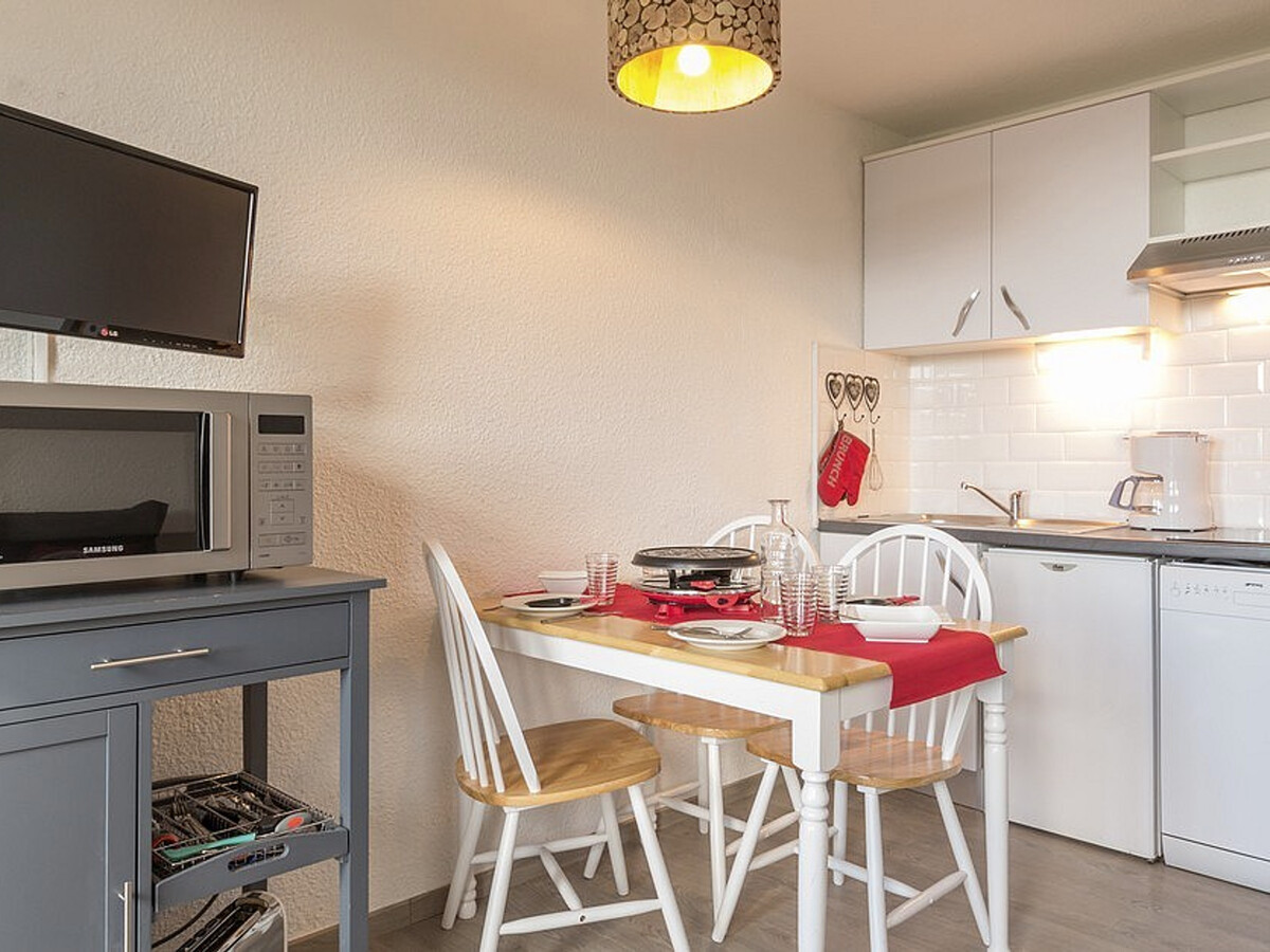 Studio 21 m² skis aux pieds, balcon vue montagnes - Photo 5