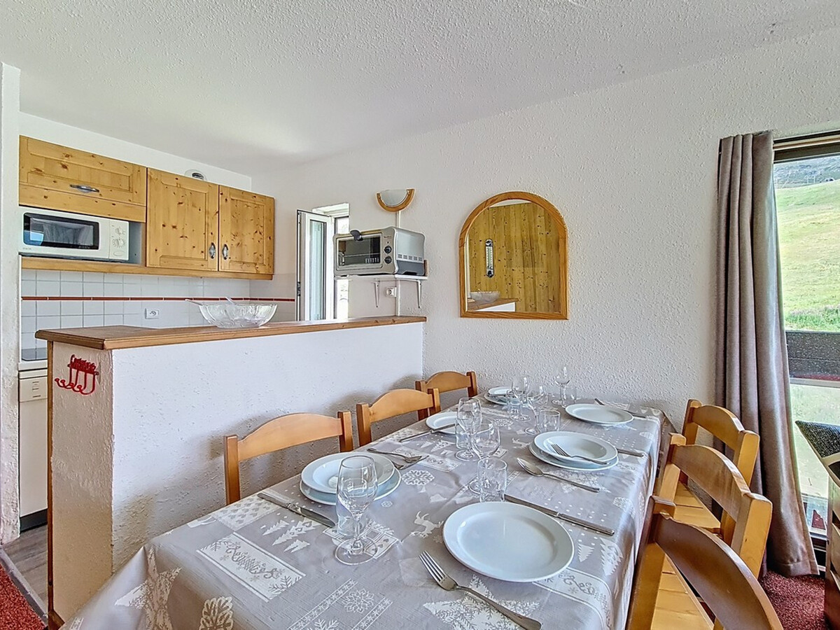 Appartement 2 pièces rénové aux Menuires, accès direct pistes - Photo 4