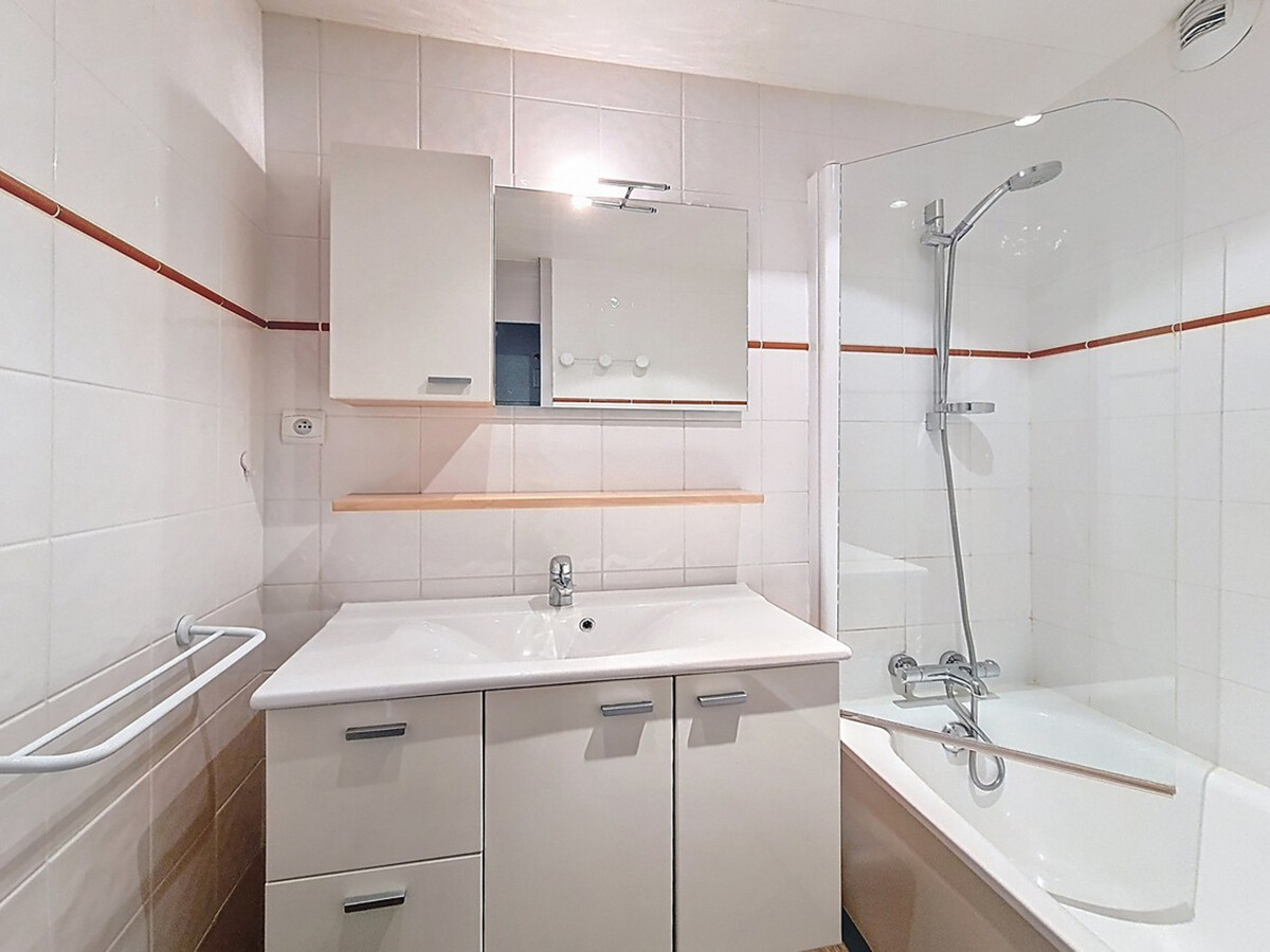 Appartement 2 pièces rénové aux Menuires, accès direct pistes - Photo 11