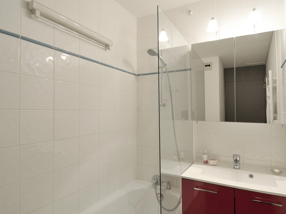 Studio 22m² rénové au pied des pistes · Plagne Bellecôte - Photo 4