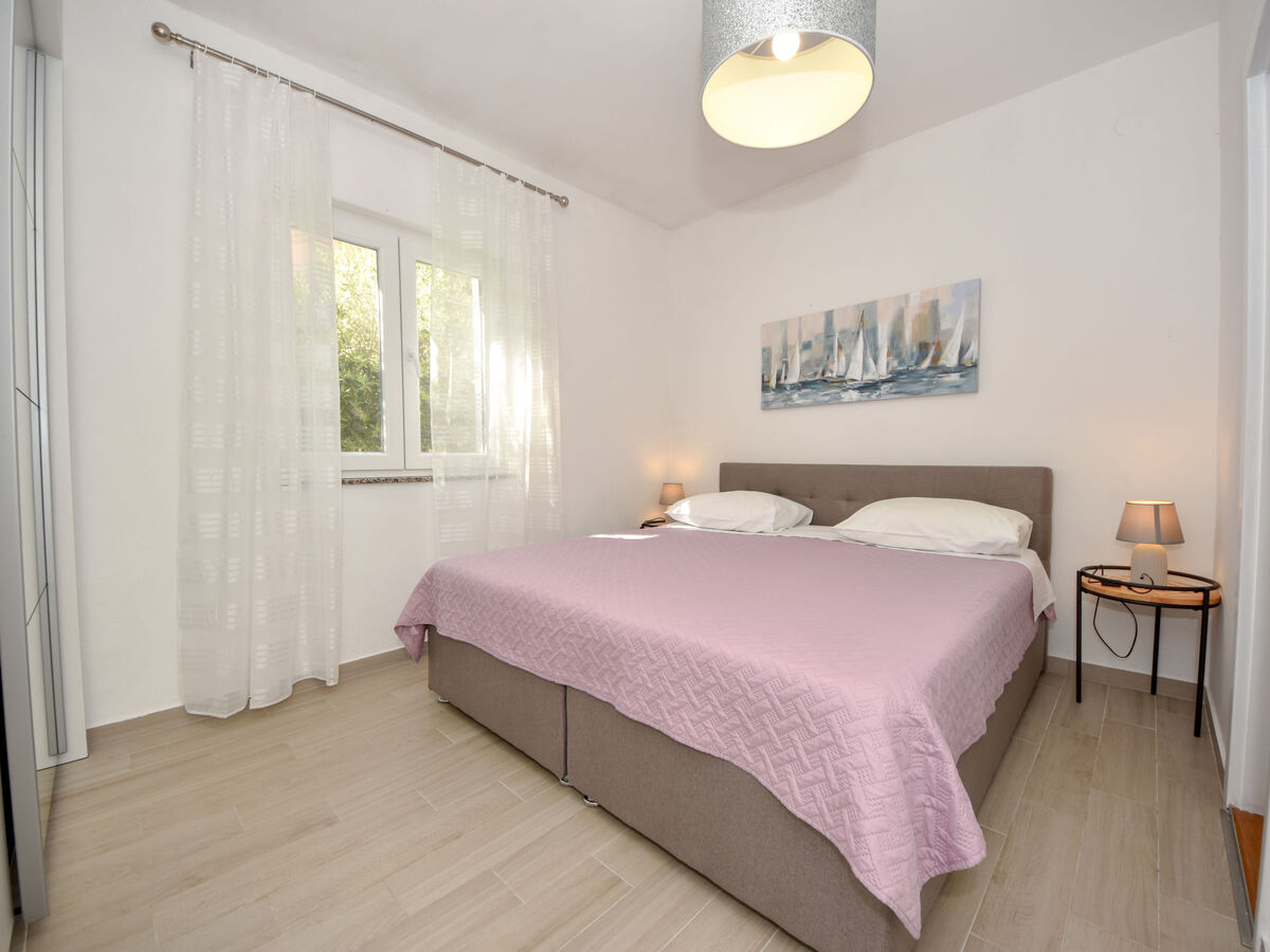 Maison Irma - 6 chambres à 100 m de la mer, Sukošan - Photo 8
