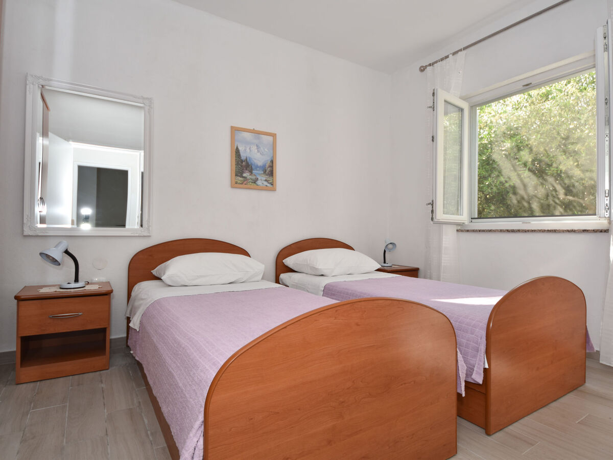 Maison Irma - 6 chambres à 100 m de la mer, Sukošan - Photo 14