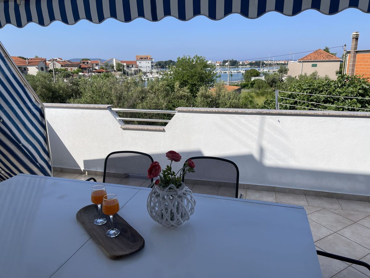 Maison Irma - 6 chambres à 100 m de la mer, Sukošan - Photo 35