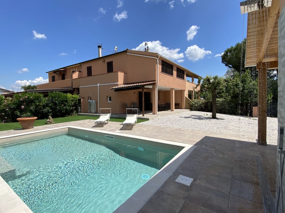 Maison Tuscania à Cecina, piscine et vue mer - Photo 1