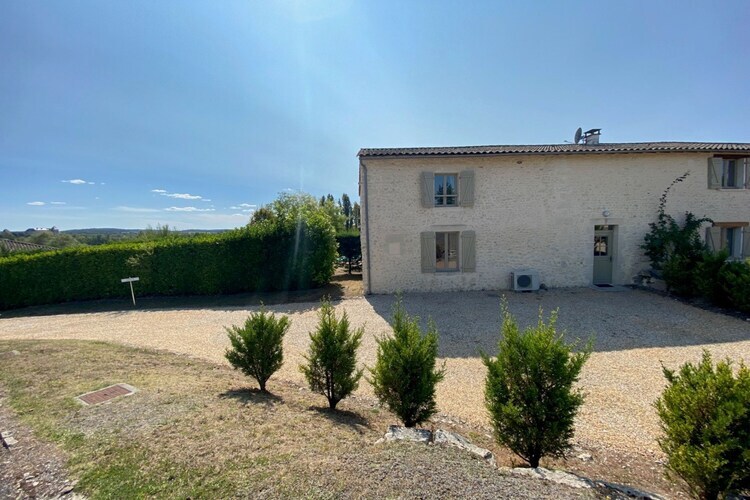 Les Houx – Maison 4 chambres, piscine privée à Chalais - Photo 7