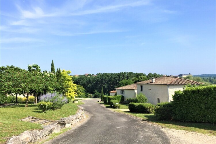 Les Houx – Maison 4 chambres, piscine privée à Chalais - Photo 8