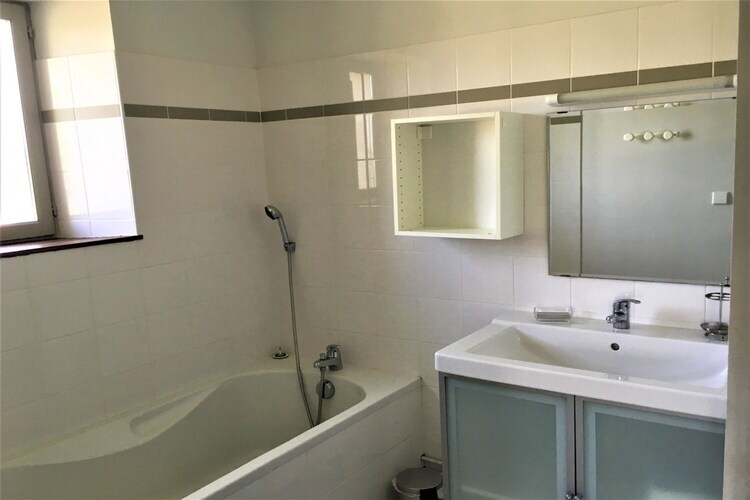 Les Houx – Maison 4 chambres, piscine privée à Chalais - Photo 23