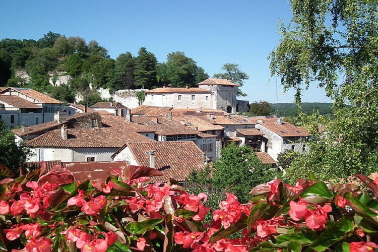 Les Houx – Maison 4 chambres, piscine privée à Chalais - Photo 24