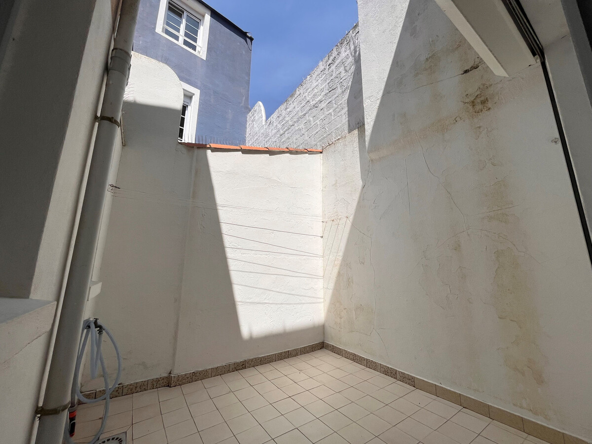 Maison avec cour à 25m de la plage aux Sables-d'Olonne - Photo 10
