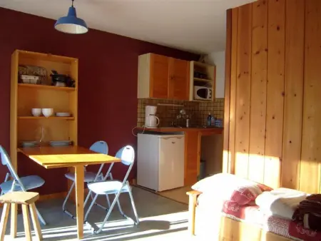 Location appartement à Crest Voland, Studio-cabine 4 personnes avec parking à Crest-Voland