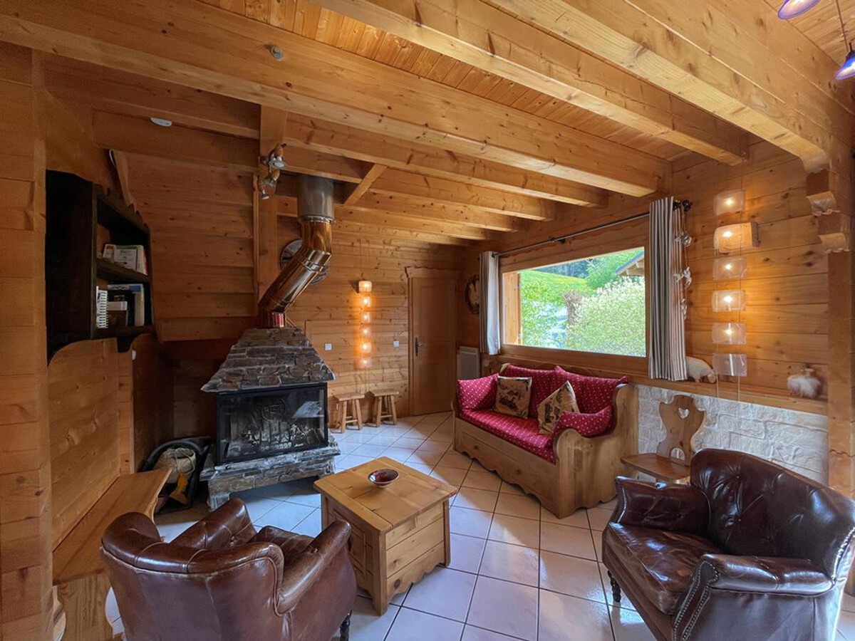 Chalet 8 pers, 5 ch, cheminée à 200 m des pistes - Photo 3