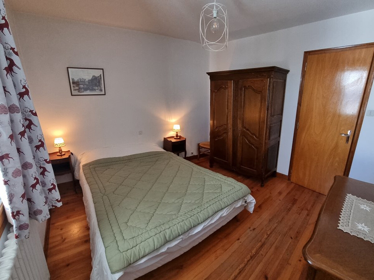 Chalet 11 pers, 4 chambres, vue Aravis, 200 m des pistes - Photo 4
