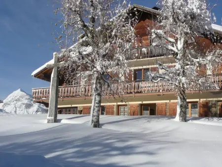 Location appartement à Crest Voland, Appartement 6 pers, 3 ch, centre village, avec WIFI et poêle à granules
