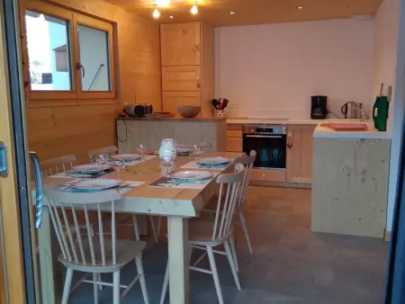 Appartement 6 pers, centre Crest-Voland, poêle à granules : photo 2