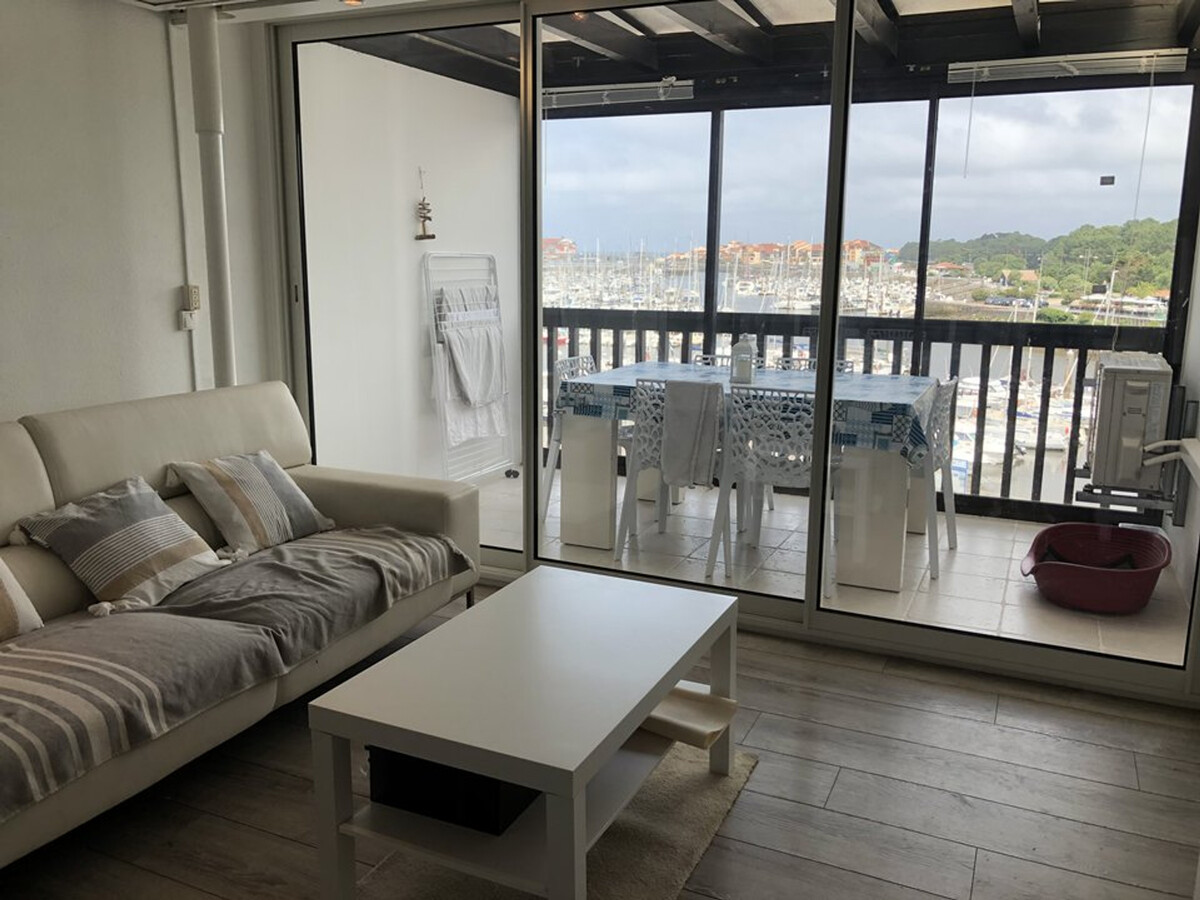 Studio cabine 4 pers, climatisation, vue port à Capbreton - Photo 4