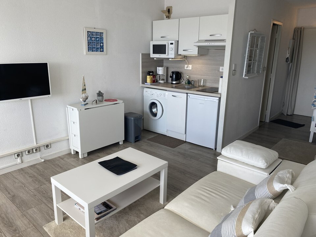 Studio cabine 4 pers, climatisation, vue port à Capbreton - Photo 5