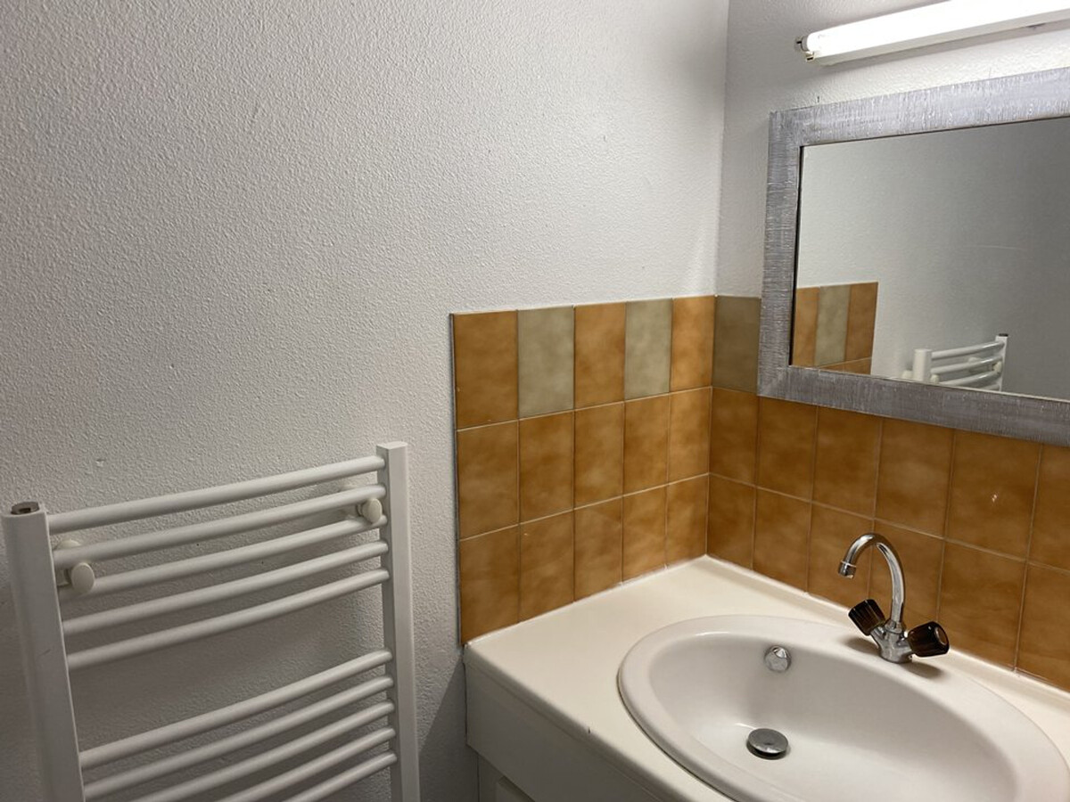 Studio cabine 4 pers, climatisation, vue port à Capbreton - Photo 9