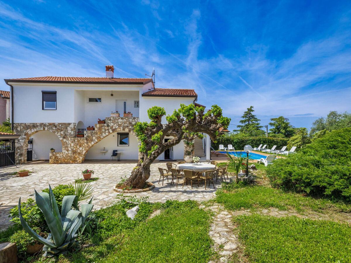 Villa Moj Mir, maison 5 chambres avec piscine privée - Photo 1