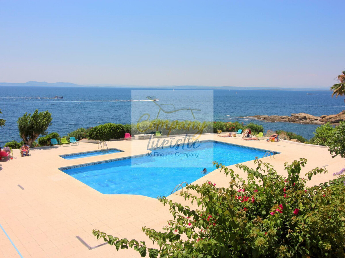 Appartement vue mer et piscine commune à Roses - Photo 1