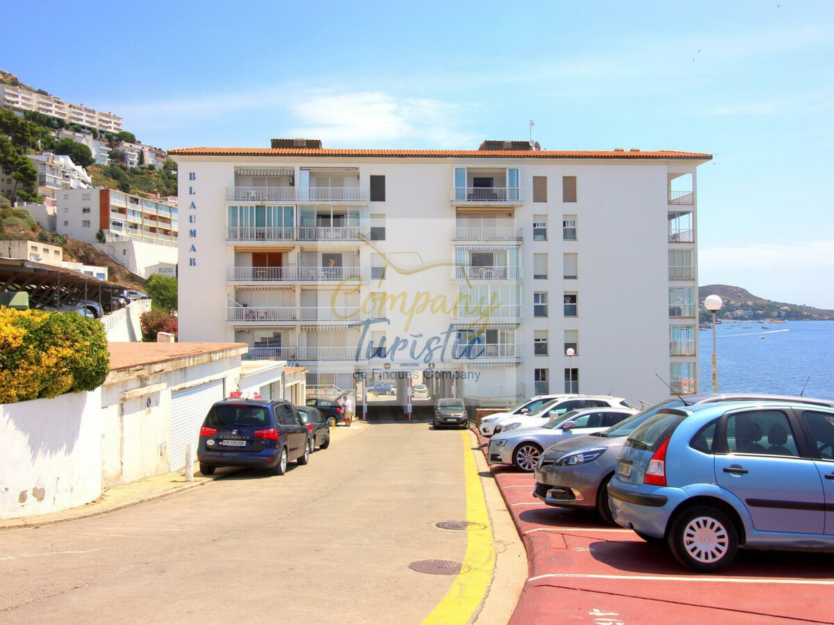 Appartement vue mer et piscine commune à Roses - Photo 2