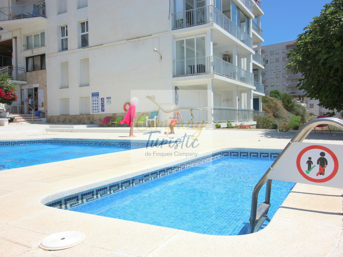 Appartement vue mer et piscine commune à Roses - Photo 16