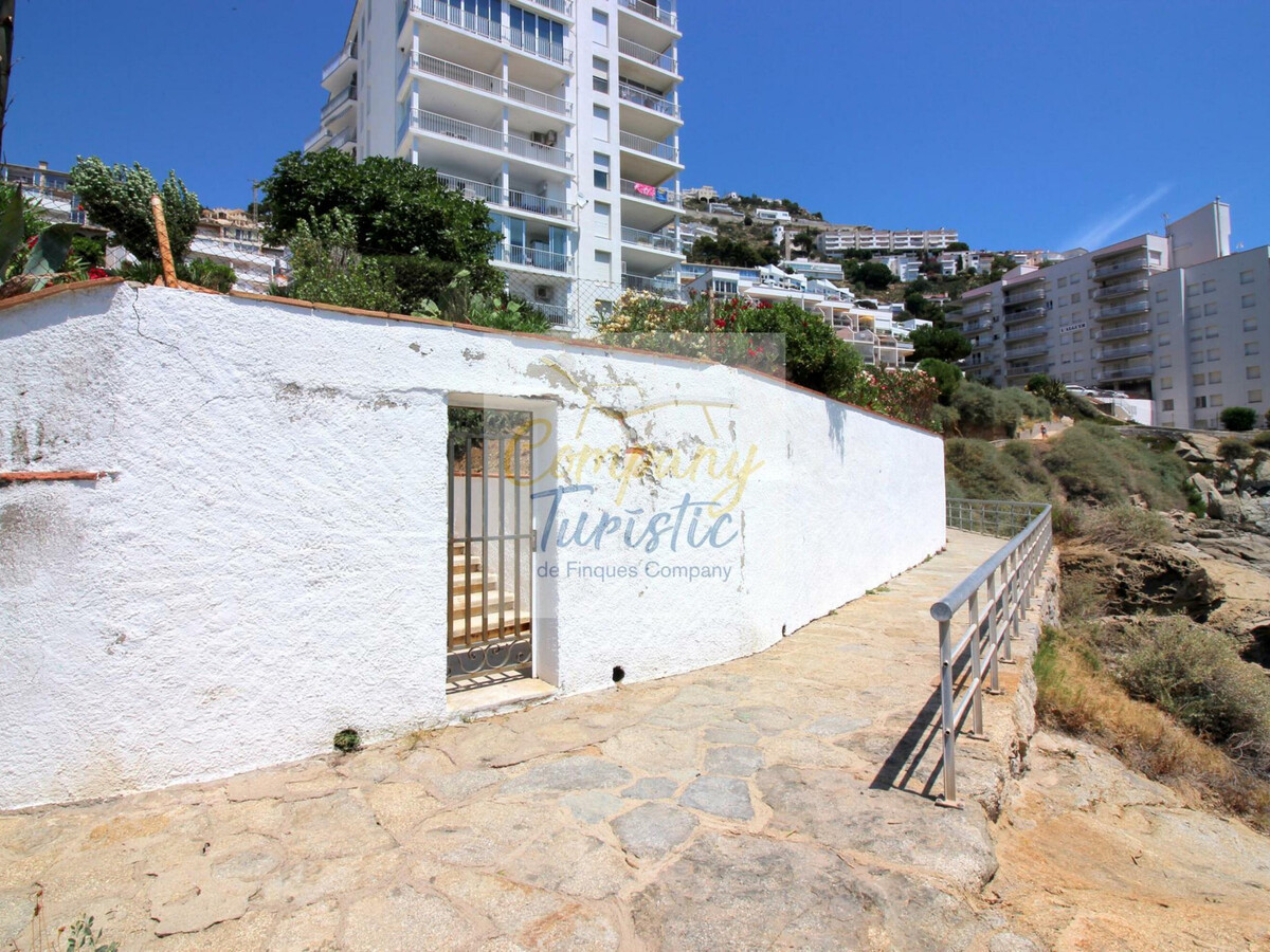 Appartement vue mer et piscine commune à Roses - Photo 19