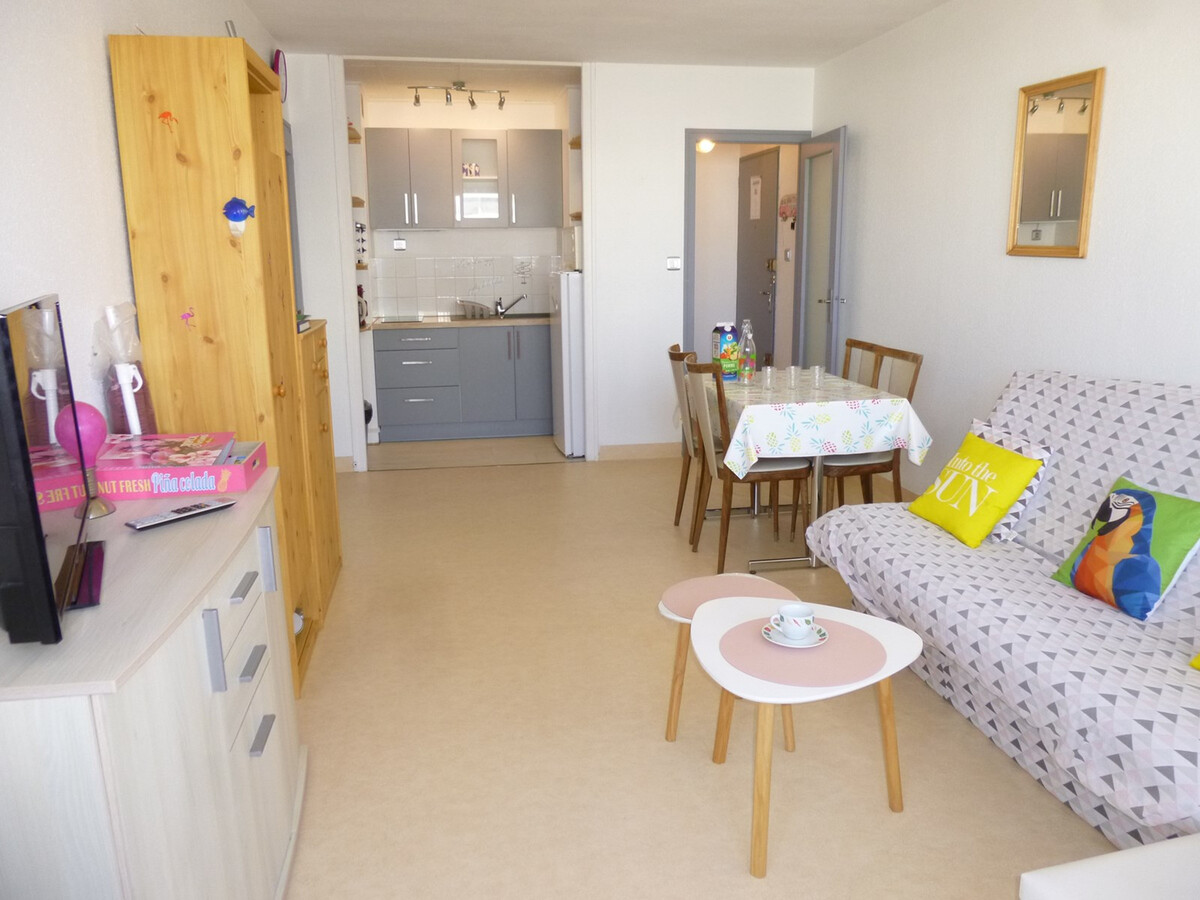 Appartement 2 pièces avec balcon à 50 m de la plage - Photo 1