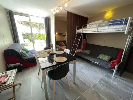 Location appartement à Saint Hilaire de Riez, Studio confortable avec terrasse et parking à 300m de la plage