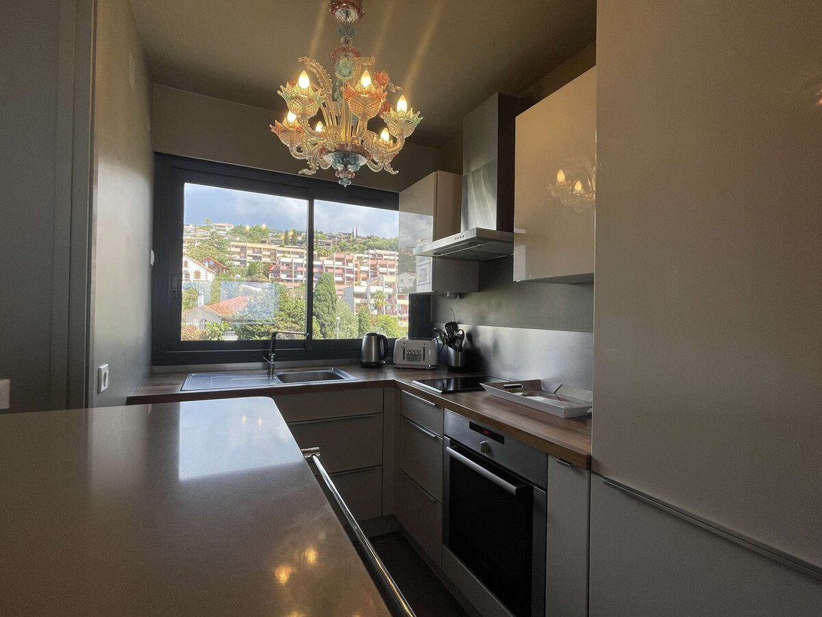 Appartement vue mer climatisé au port du Lavandou - Photo 7