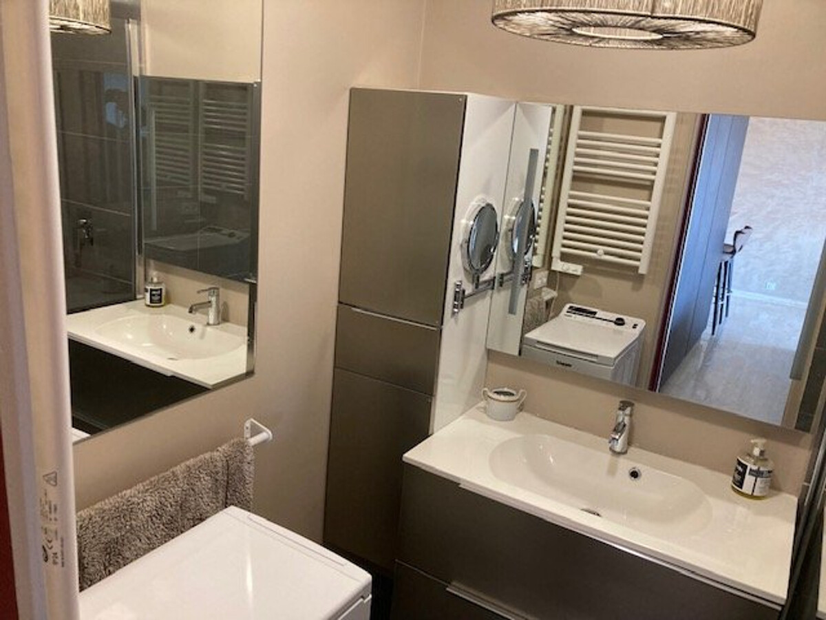 Appartement vue mer climatisé au port du Lavandou - Photo 14