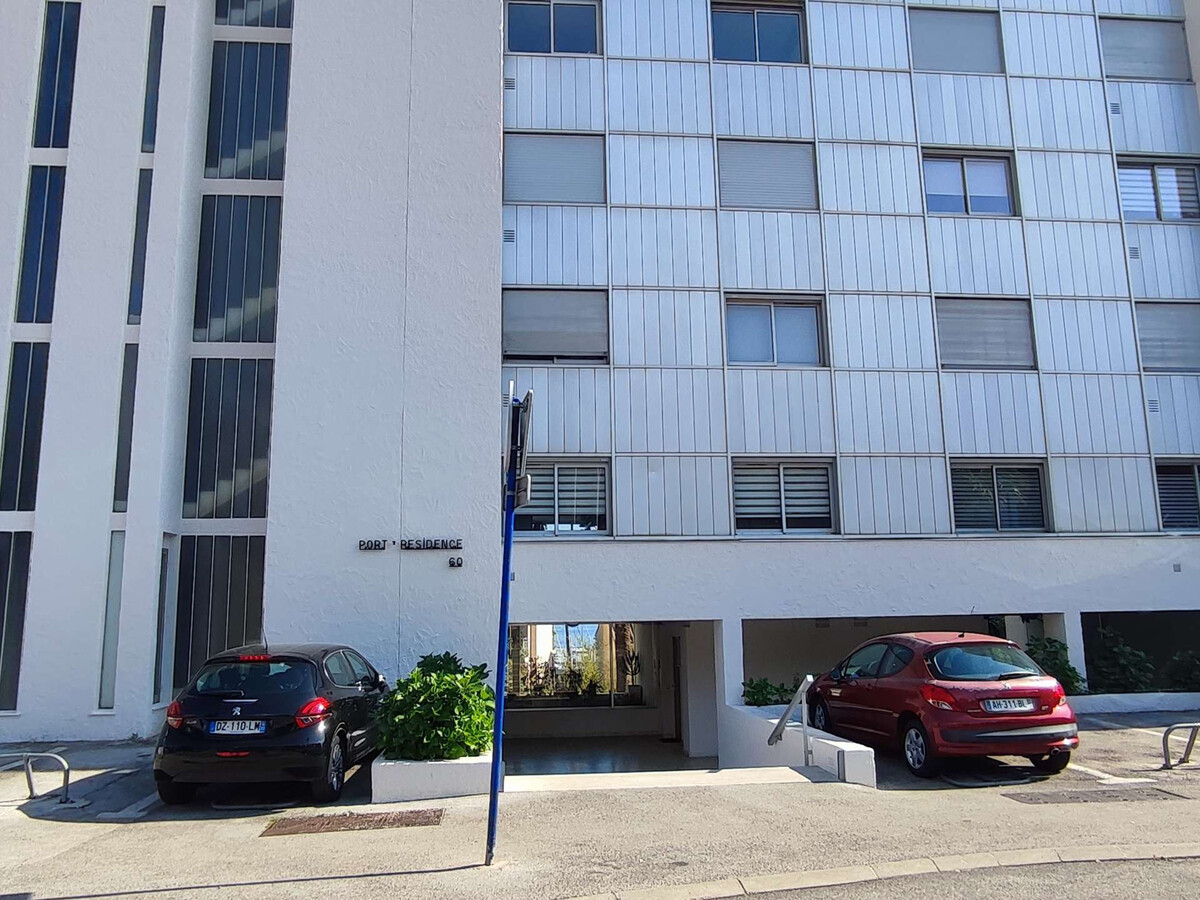Appartement vue mer climatisé au port du Lavandou - Photo 18