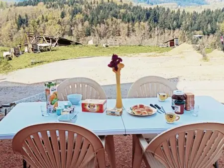 Gîte familial à la ferme avec randos et pêche à proximité : photo 3