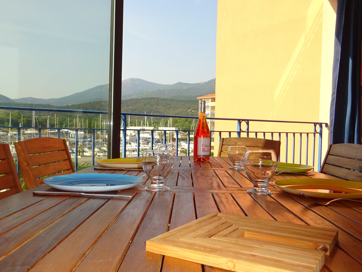 T3 avec terrasse vue port à Argelès-sur-Mer - Photo 2