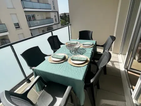 Location appartement à Argelès sur Mer, T3 neuf climatisé avec terrasse, piscine et parking à Argelès-sur-Mer