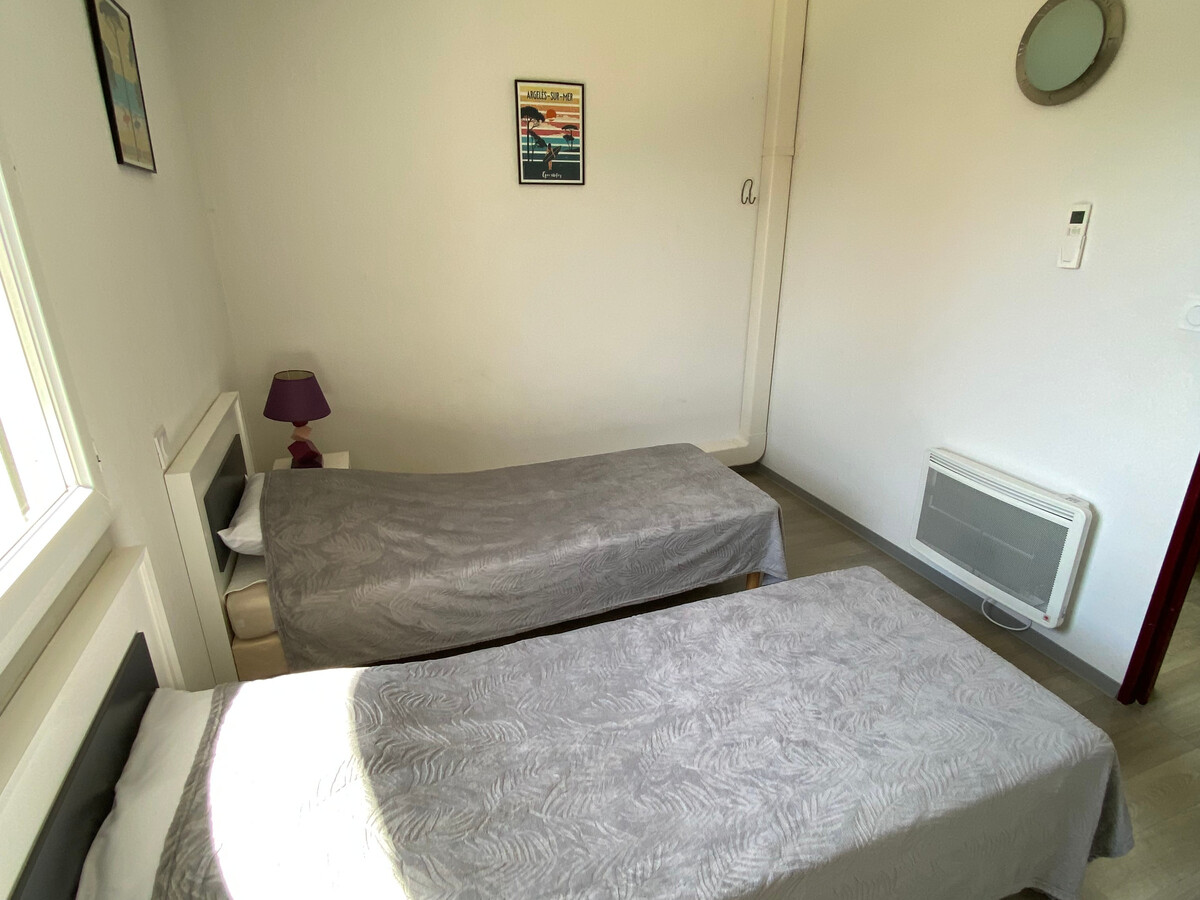 Villa 3 chambres, piscine et parking à 1,5 km des plages - Photo 11