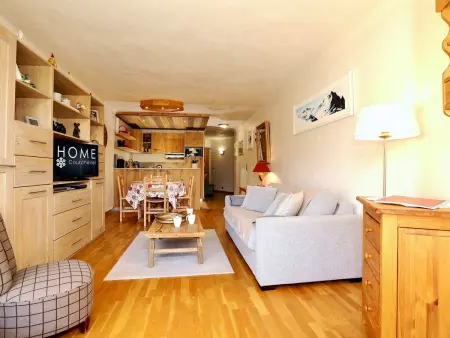 Courchevel 1850 : 3 pièces ski-aux-pieds, parking, wifi inclus : photo 2