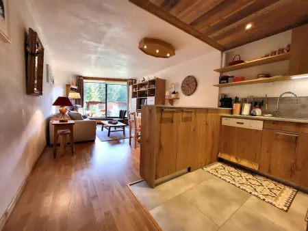 Courchevel 1850 : 3 pièces ski-aux-pieds, parking, wifi inclus : photo 5