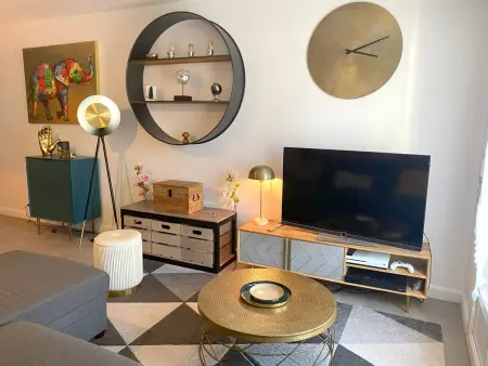 Location appartement à Trégastel, Bel appartement rénové avec WIFI à 200m de la plage de Trégastel