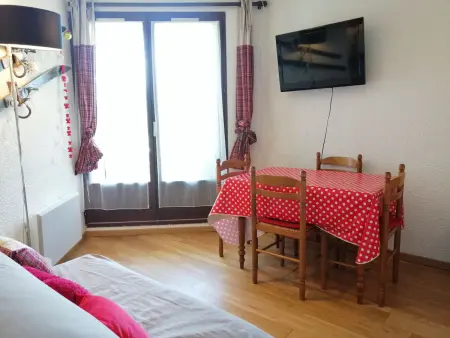 Location appartement à Pra Loup, Charmant 2P rénové montagnard, terrasse spacieuse, Pra Loup